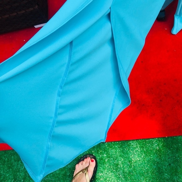 Bongo size X-Large aqua jumpsuit adjustable straps faux wrap slit leg v-neck - Picture 13 of 16